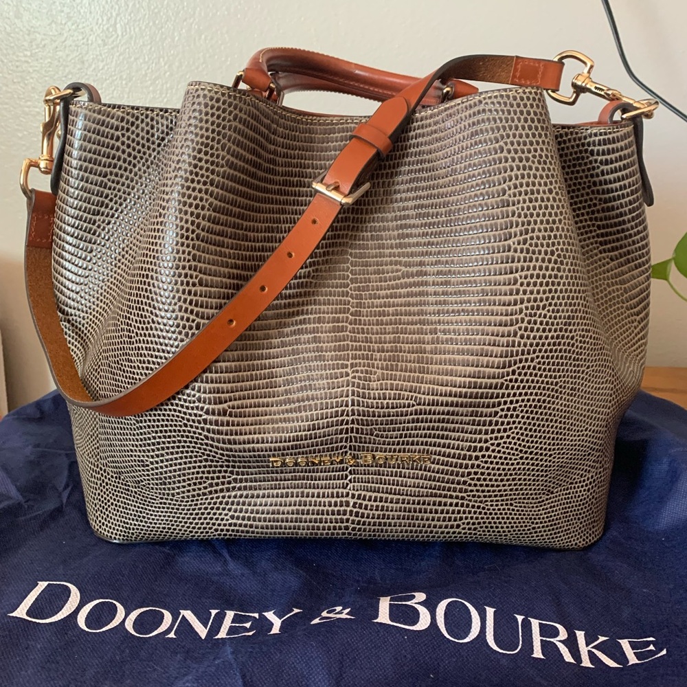 Dooney & Bourke Embossed Lizard Large Barlow Tote